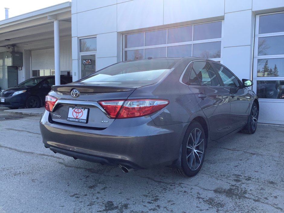 2016 Toyota CAMRY XSE-4