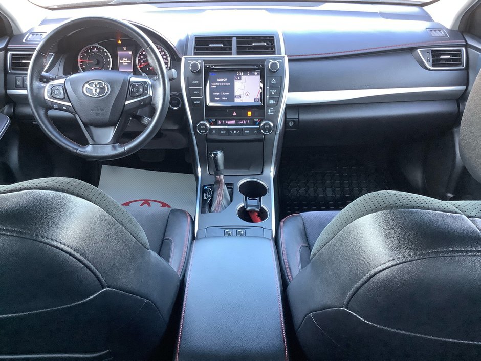 2015 Toyota CAMRY XSE-12