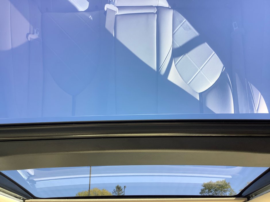 2018 Toyota Camry-16