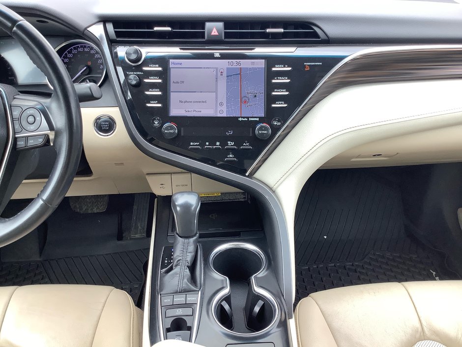 2018 Toyota Camry-21
