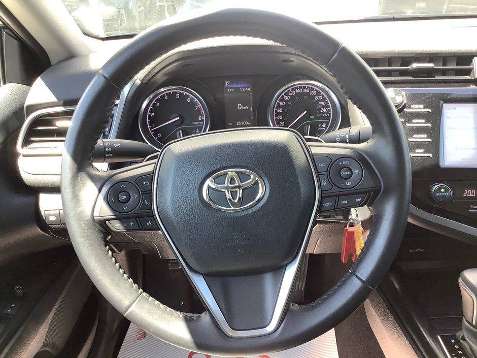 2020 Toyota Camry SE-20