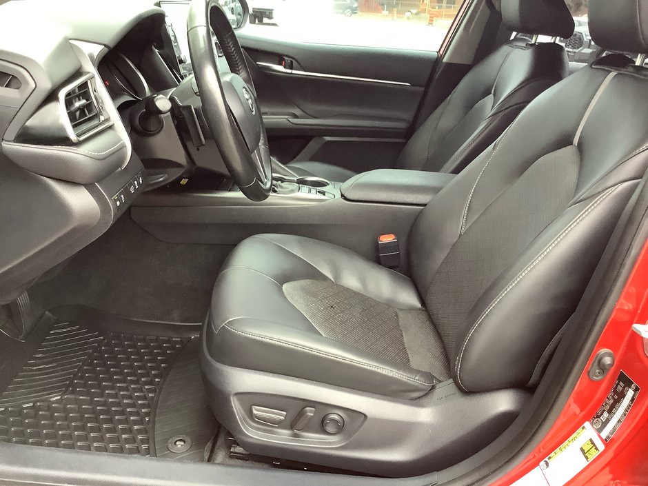 2022 Toyota Camry XSE-15