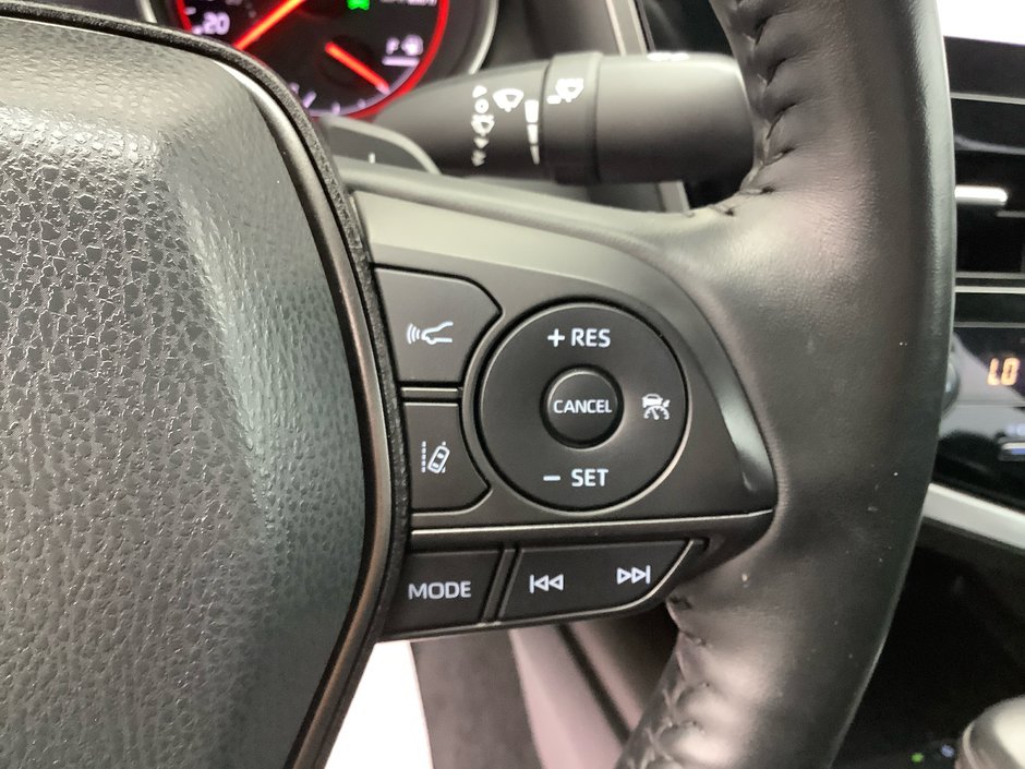2022 Toyota Camry XSE-20