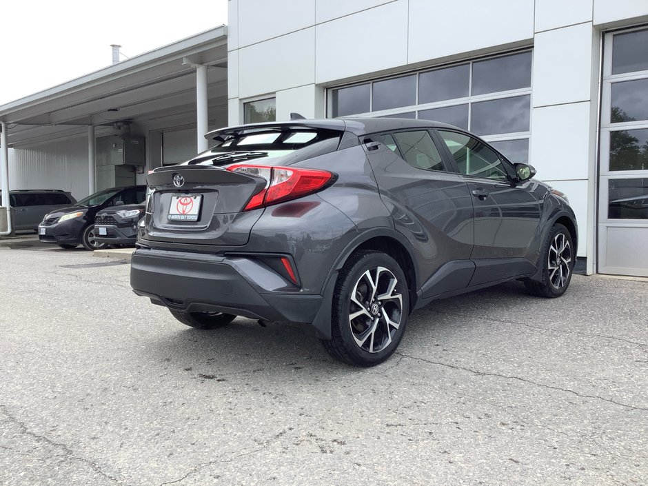 2021 Toyota CHR-4