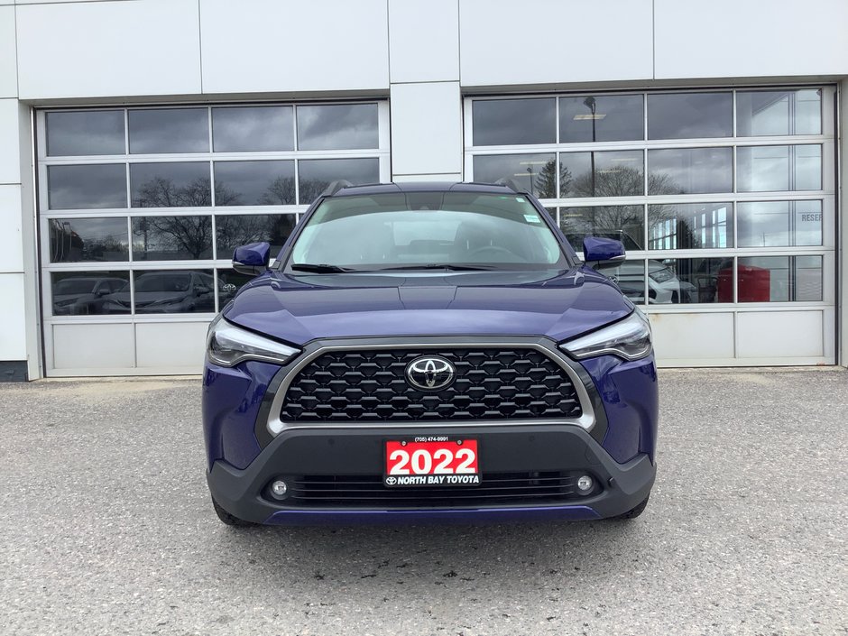 2022 Toyota COROLLA CROSS X XLE-2