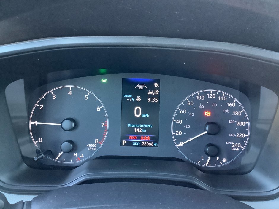 2023 Toyota COROLLA CROSS L-14