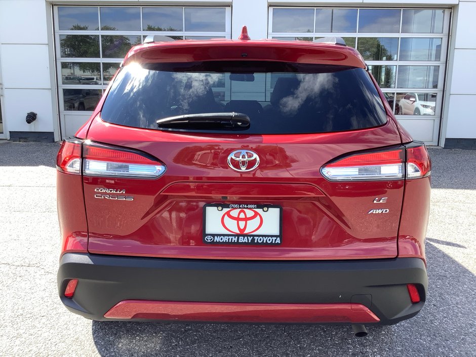 2023 Toyota COROLLA CROSS LE-6