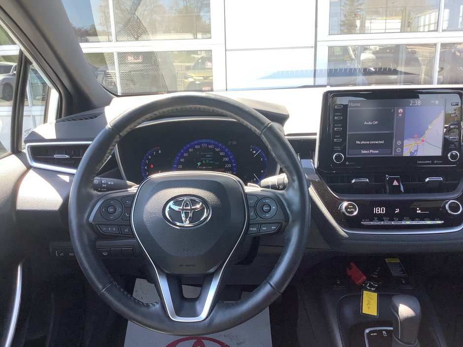 2022 Toyota COROLLA XSE-8