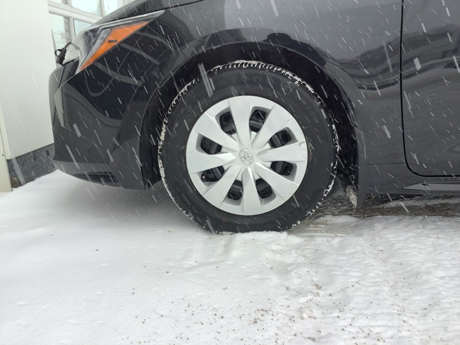 2020 Toyota COROLLA-8