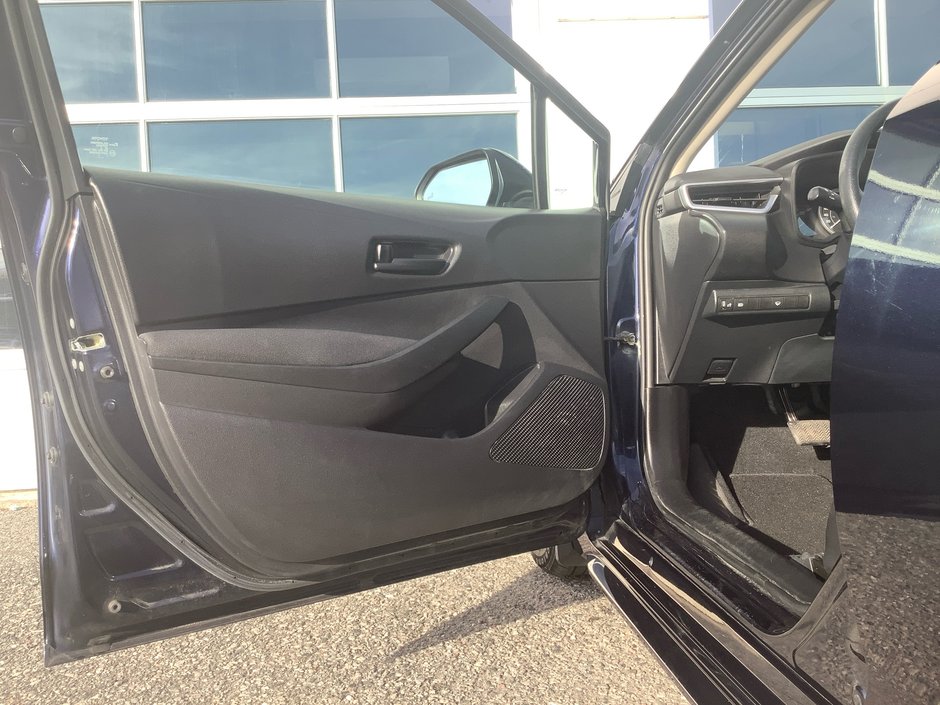 2022 Toyota COROLLA-8