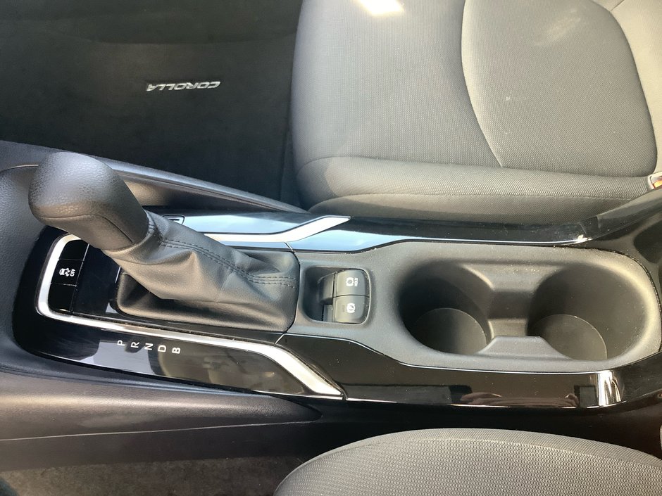2022 Toyota COROLLA-13