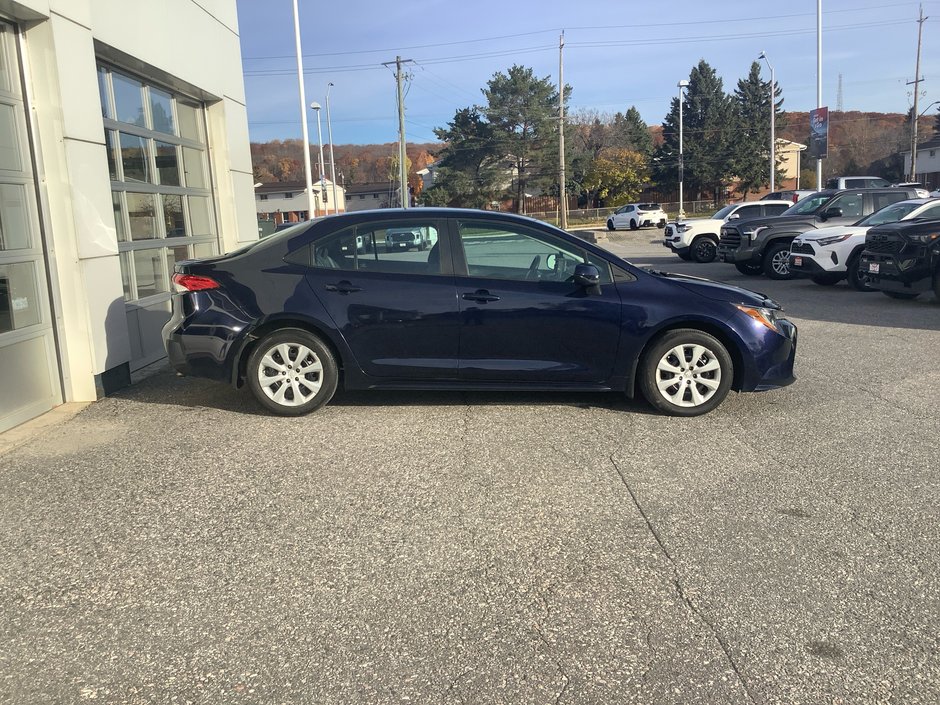 2022 Toyota COROLLA-2