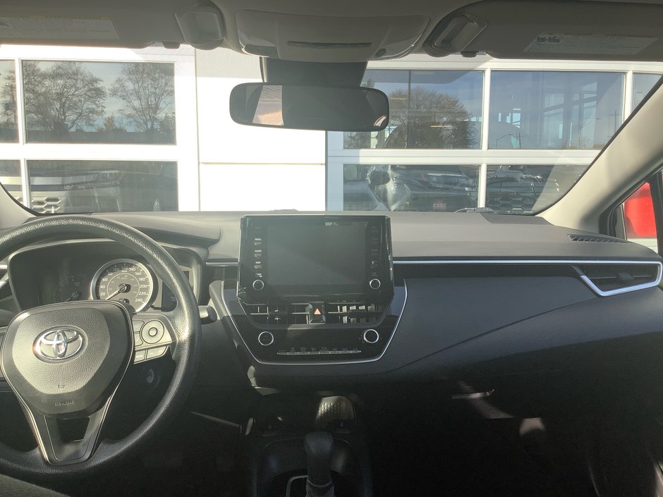 2022 Toyota COROLLA-16