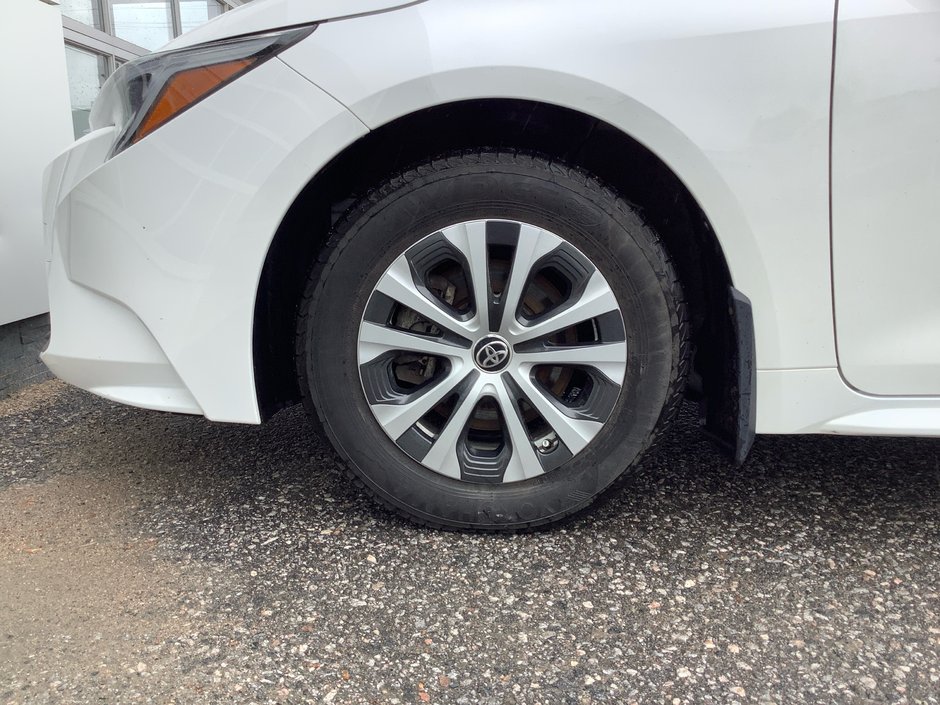 2023 Toyota Corolla-10