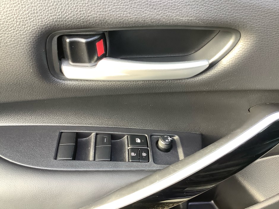 2023 Toyota COROLLA-15