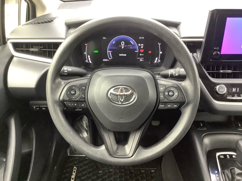 2023 Toyota COROLLA Hybrid LE-13