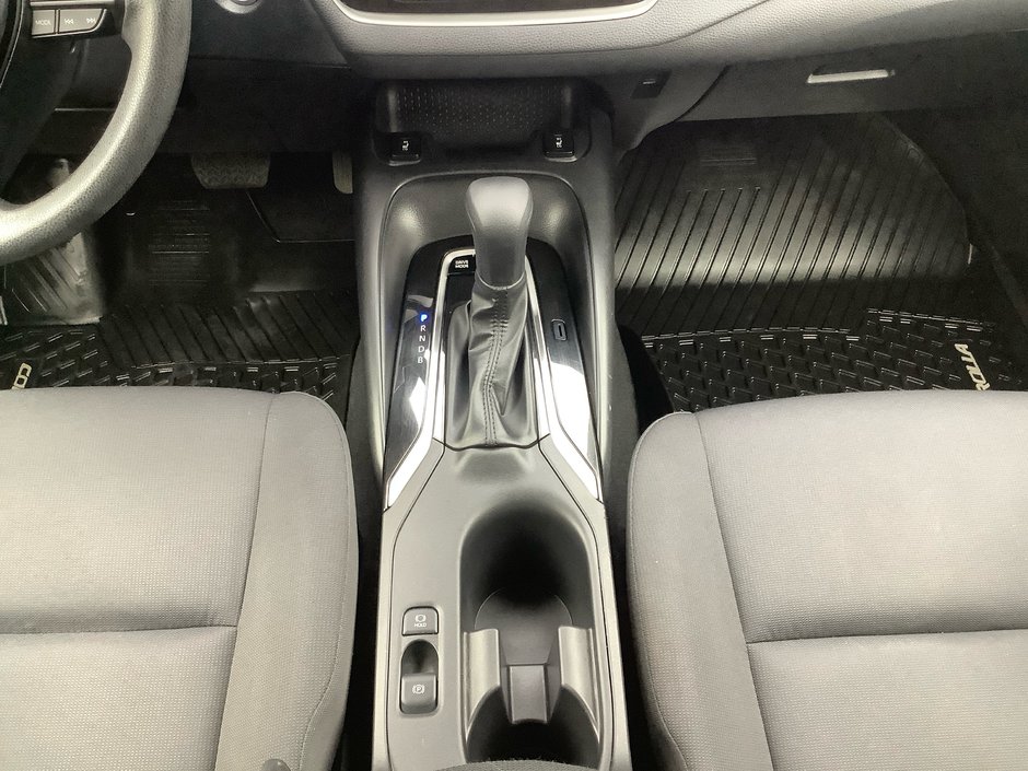 2023 Toyota COROLLA Hybrid LE-16