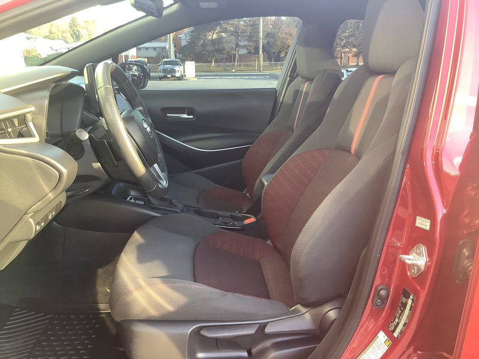 2023 Toyota COROLLA-12