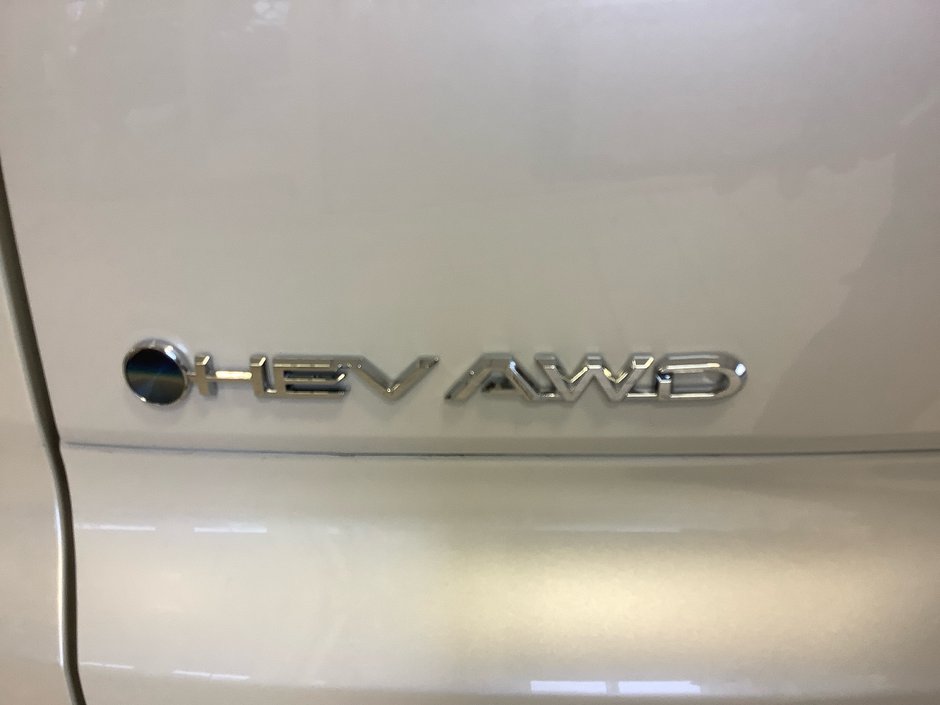 25 Toyota CROWN SIGNIA Limited-5