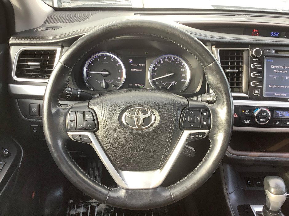 2018 Toyota HIGHLANDER Limited-25