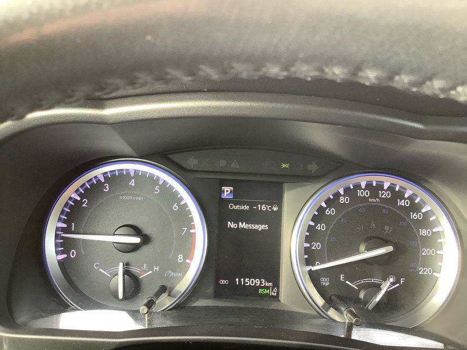 2018 Toyota HIGHLANDER Limited-26