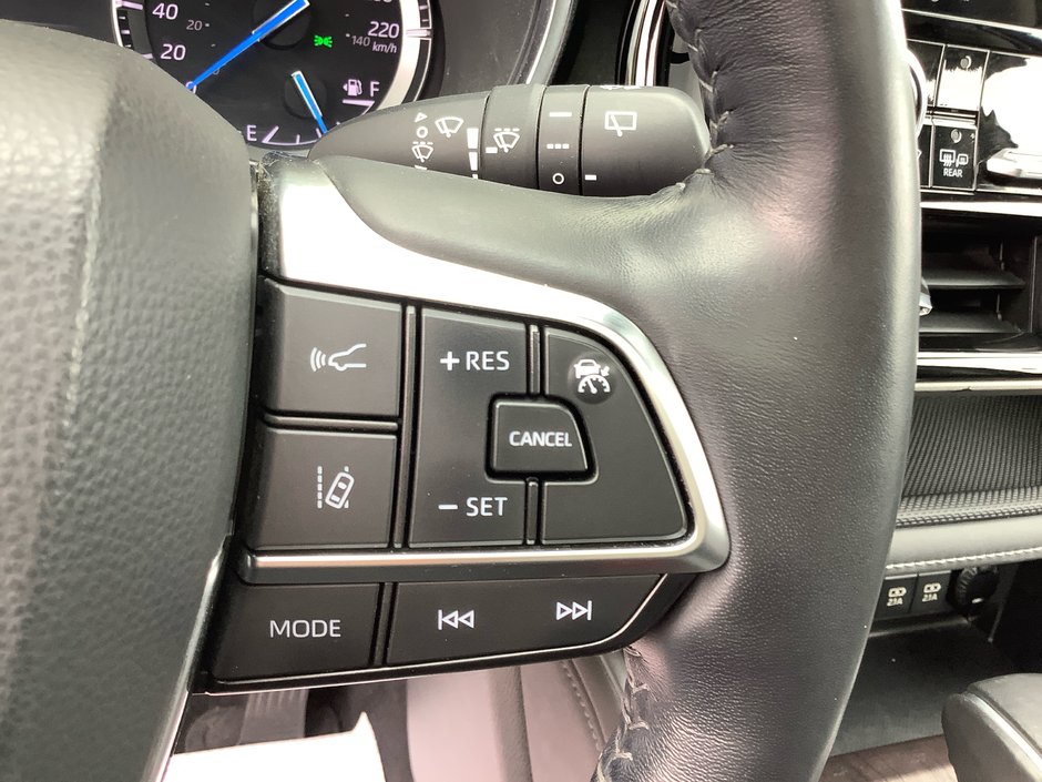 2020 Toyota HIGHLANDER Hybrid Limited-12