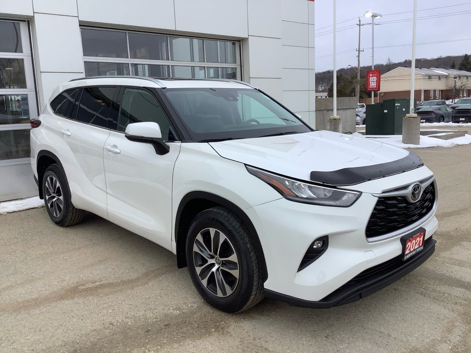 2021 Toyota HIGHLANDER XLE-2