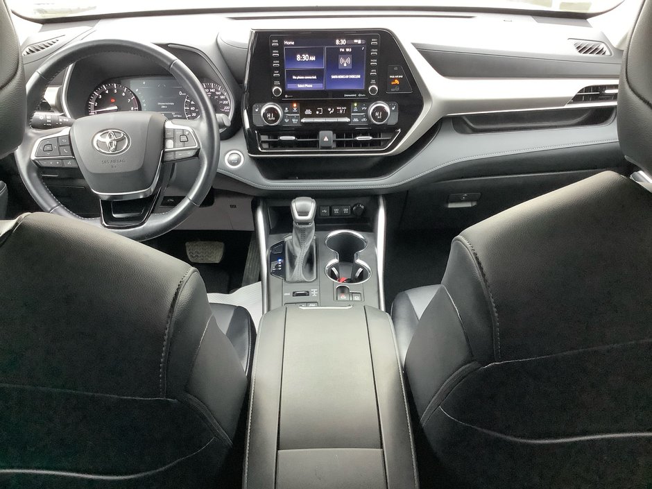 2021 Toyota HIGHLANDER XLE-25