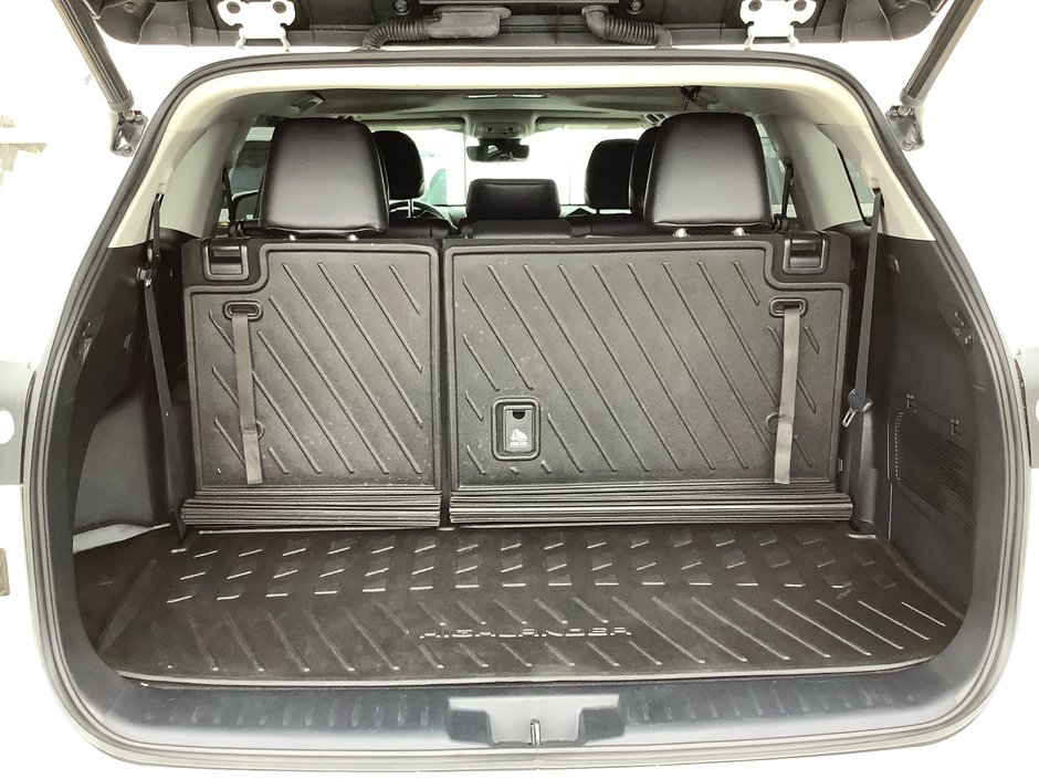 2021 Toyota HIGHLANDER XLE-8