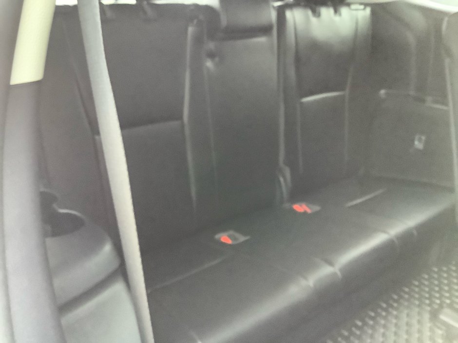 2021 Toyota HIGHLANDER XLE-14