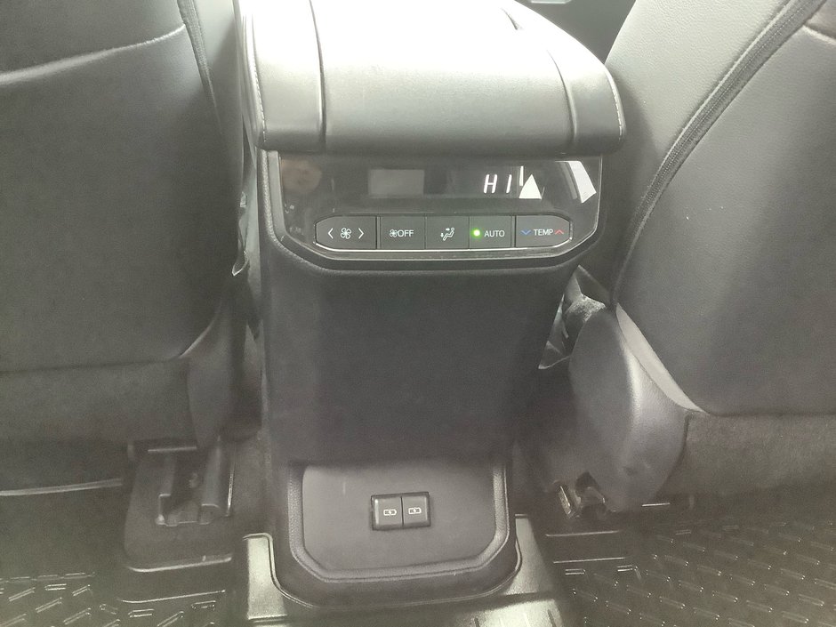 2022 Toyota HIGHLANDER XSE-27