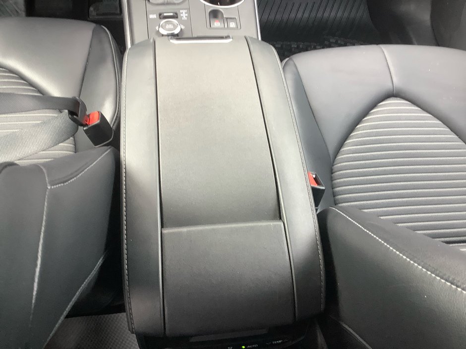 2022 Toyota HIGHLANDER XSE-24