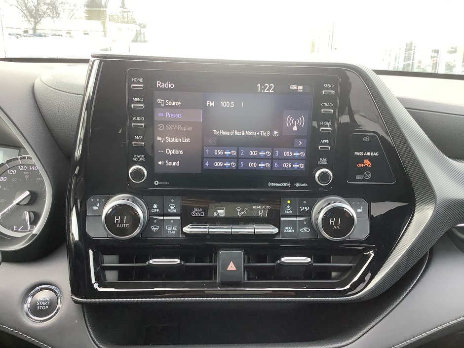 2022 Toyota HIGHLANDER XSE-22