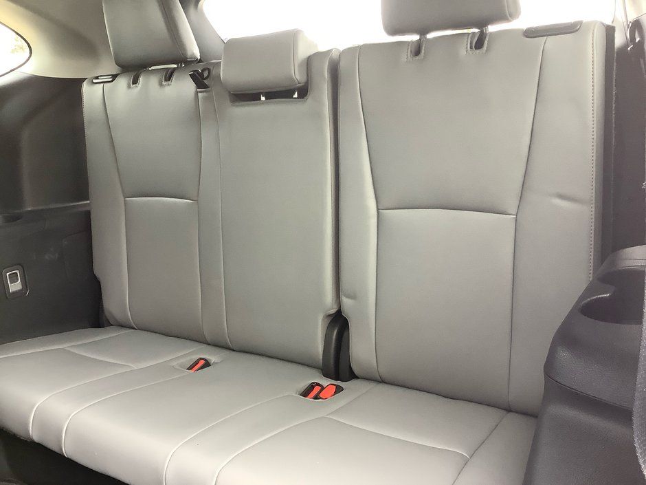 2022 Toyota HIGHLANDER Hybrid XLE-6