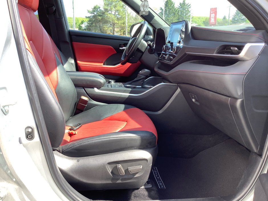 2022 Toyota HIGHLANDER XSE-3