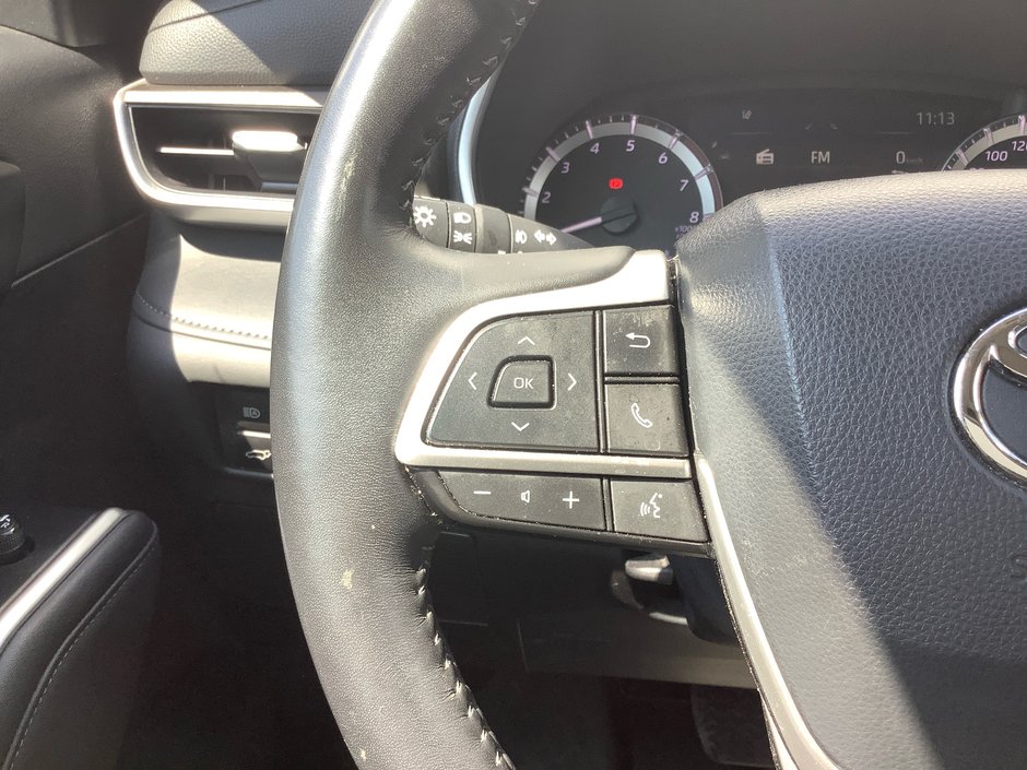 2023 Toyota Highlander XLE-18
