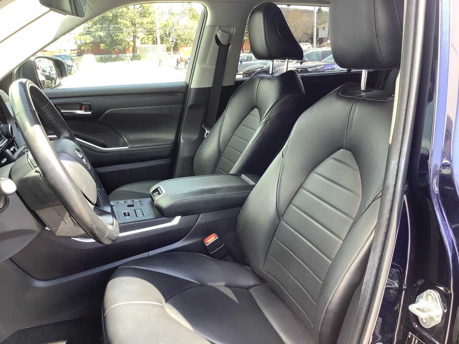 2023 Toyota Highlander XLE-13