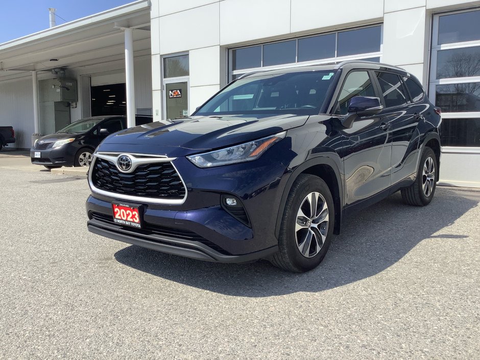 2023 Toyota Highlander XLE-0