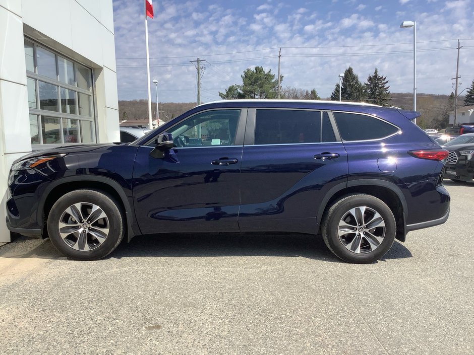 2023 Toyota Highlander XLE-9