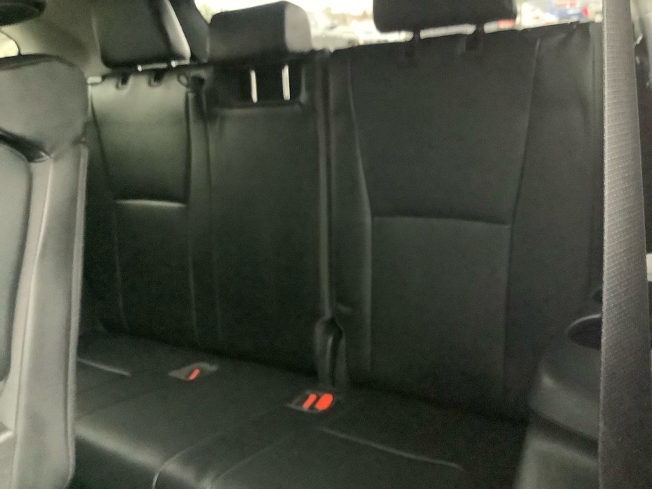 2023 Toyota HIGHLANDER-16