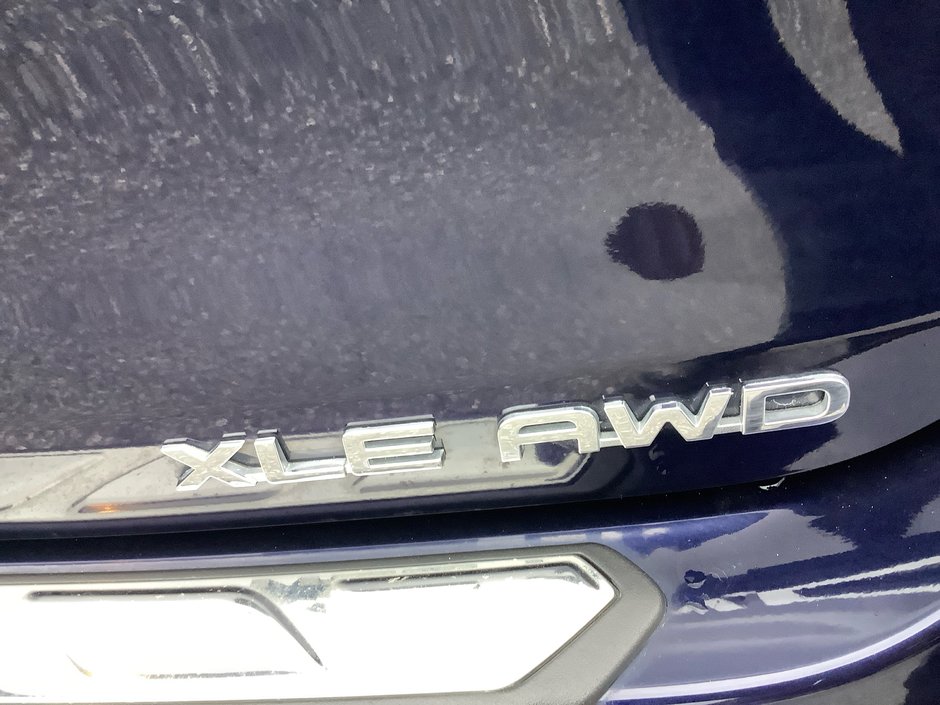 2023 Toyota HIGHLANDER-7