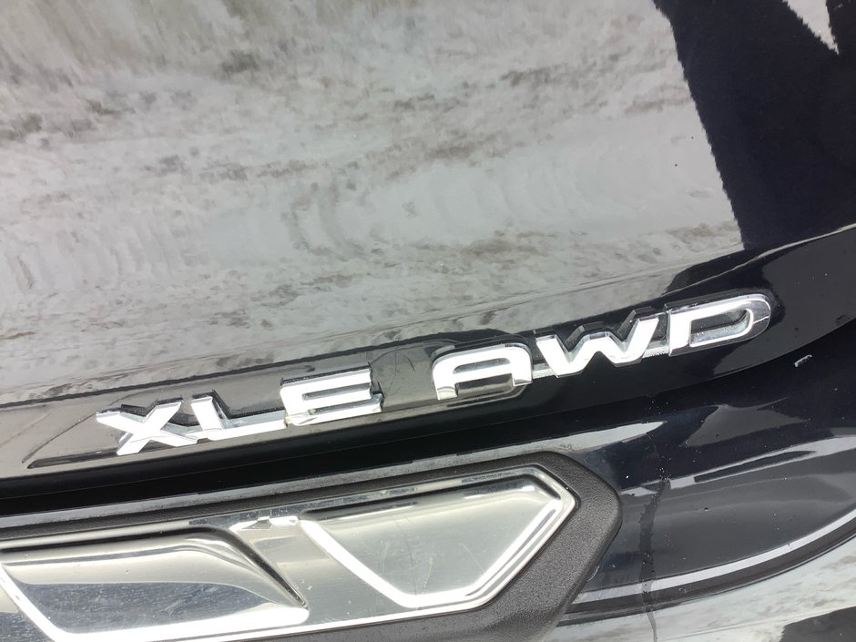 2023 Toyota HIGHLANDER-7