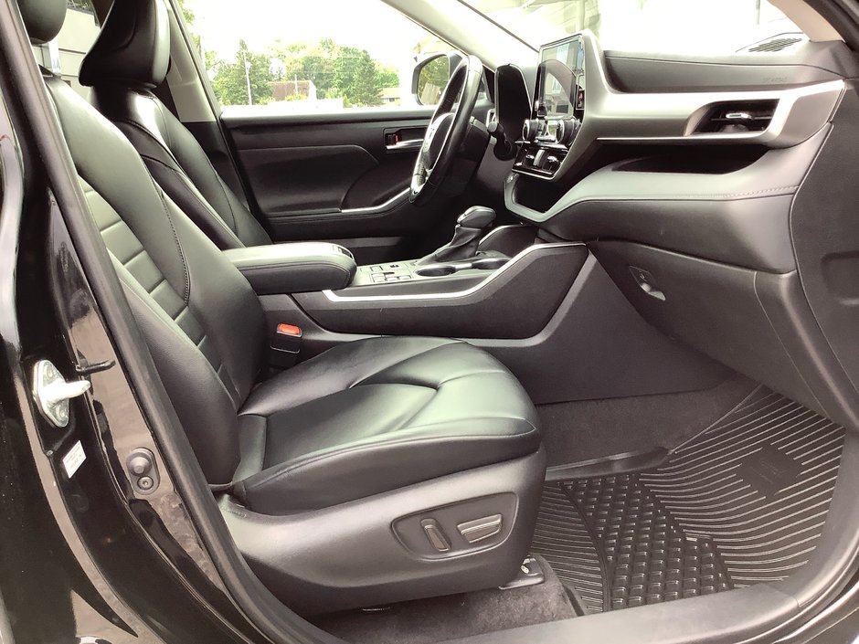 2023 Toyota HIGHLANDER-12