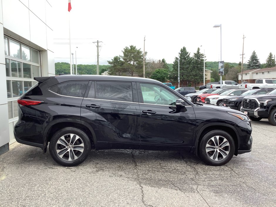 2023 Toyota HIGHLANDER-1