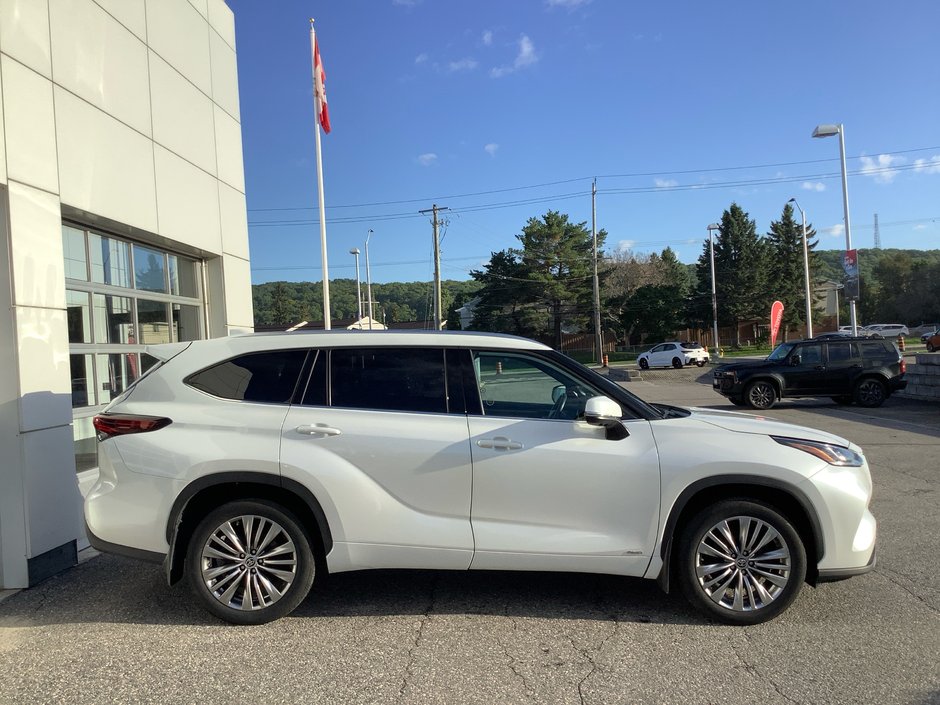 2024 Toyota HIGHLANDER PLATINUM-3