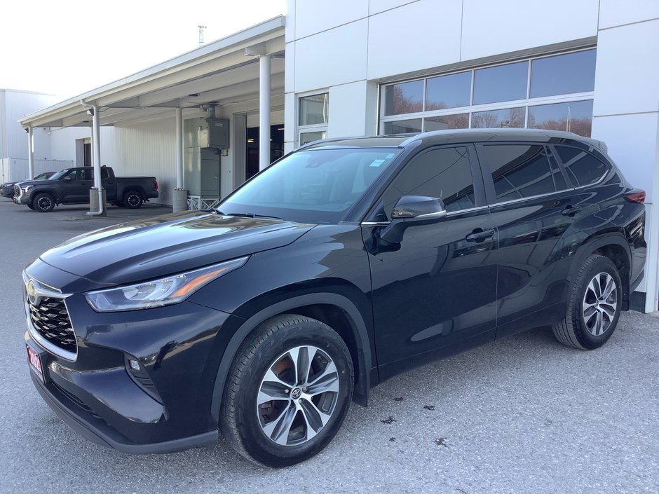 2023 Toyota HIGHLANEDER-1