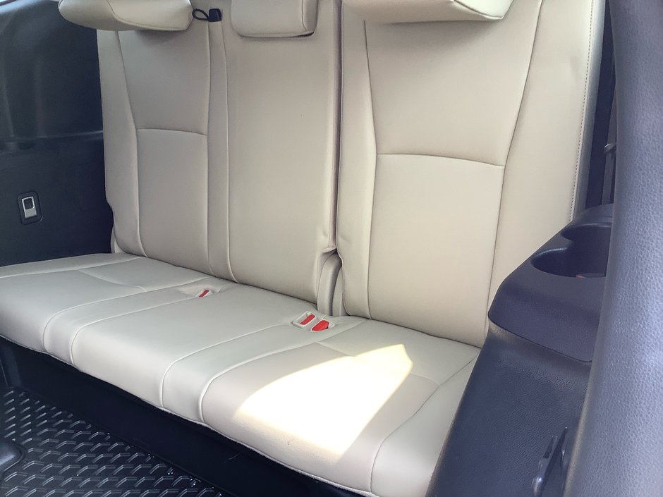 2022 Toyota HIGHLANER PLAT Limited-17