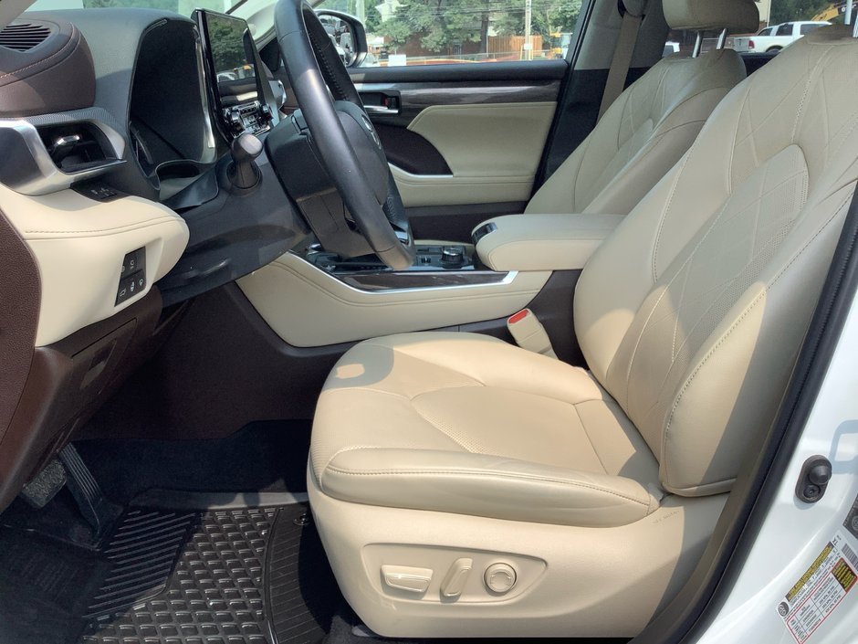 2022 Toyota HIGHLANER PLAT Limited-15