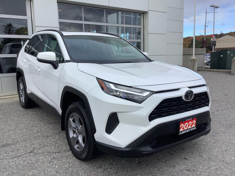 2022 Toyota RAV XLE-1