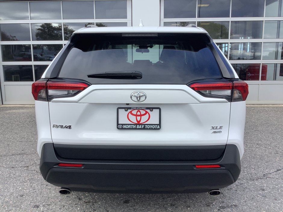 2022 Toyota RAV XLE-7